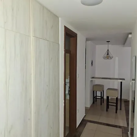 Luks 2 * Banja Luka