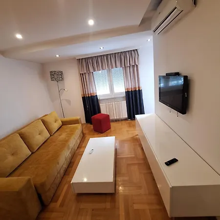 Apartment Luks 2